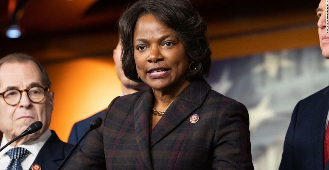 Val Demings, officer, Ma'Khia Bryant