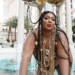 Lizzo birthday SINGER turn up
