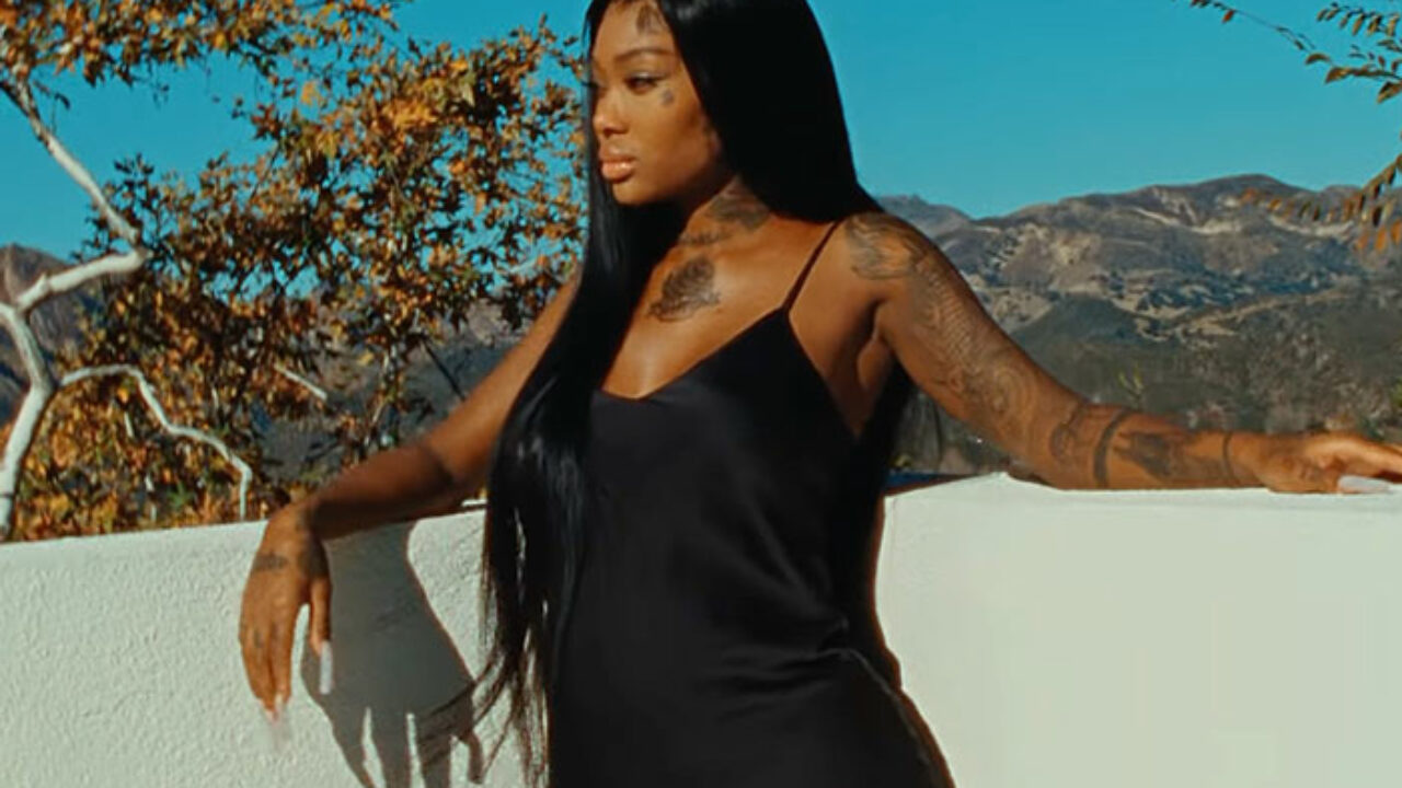 Summer Walker Is Upset By Social Media Calls To Feed Her Baby Properly Sis2sis