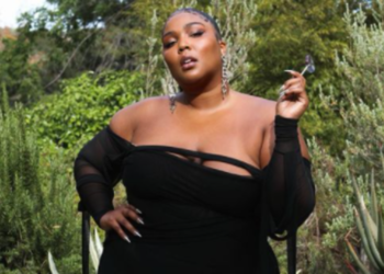 Lizzo, style, plus-size, fashion, body-positivity, singer