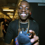 bobby, shmurda, gives, families, free, meals, and, haircuts, on, fathers, day