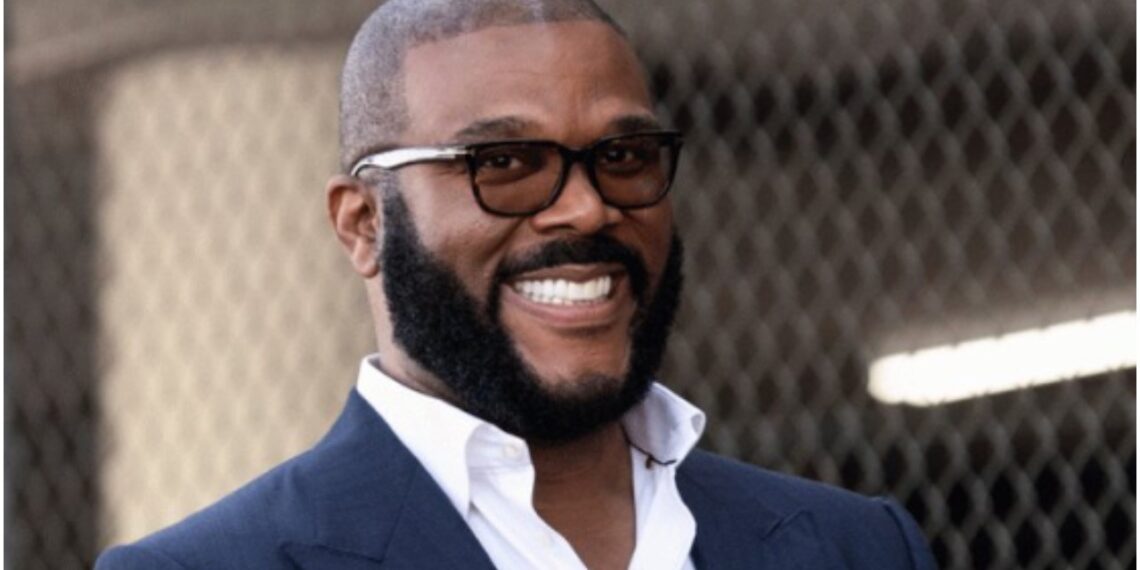 Tyler Perry Sistas prostate tickled