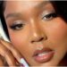 Lizzo debunks rumor stage-diving