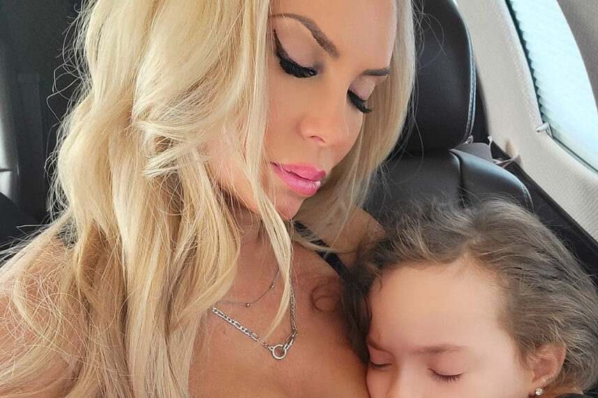 Coco Austin, Chanel, Daughter, Five-year-old, Breast-feeding, Ice T