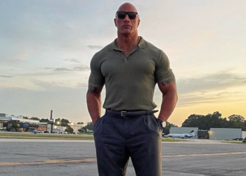 Dwayne Johnson, The Rock, Bathing, Regularly, Celebrities, Mila Kunis, Ashton Kutcher, Dax Shepard, Kristen Bell