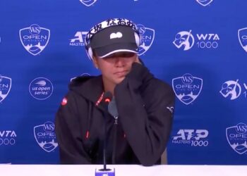 Naomi Osaka, press conference, cried, mental health, hiatus