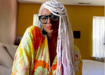 Instagram, Omisade, Lucrecer, Sili, Staci, Lisa, gown ass women, unapologetic,live