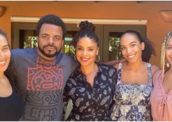 Sanaa Lathan siblings parents Instagram