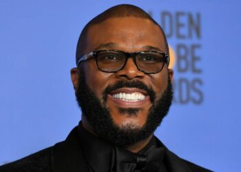 Tyler Perry, wigs, Sistas, history