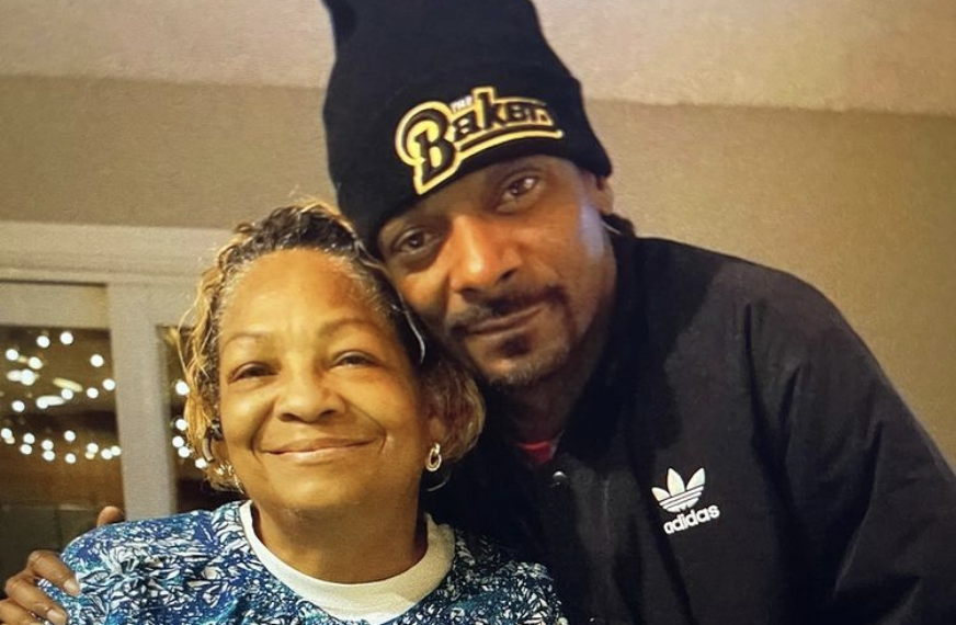 Snoop Dogg, illness, Beverly Tate, passed away