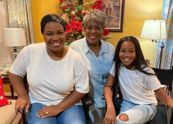 Kellie WIlliams, Jo Marie Payton, Family Matters, Holiday movie, tv show.