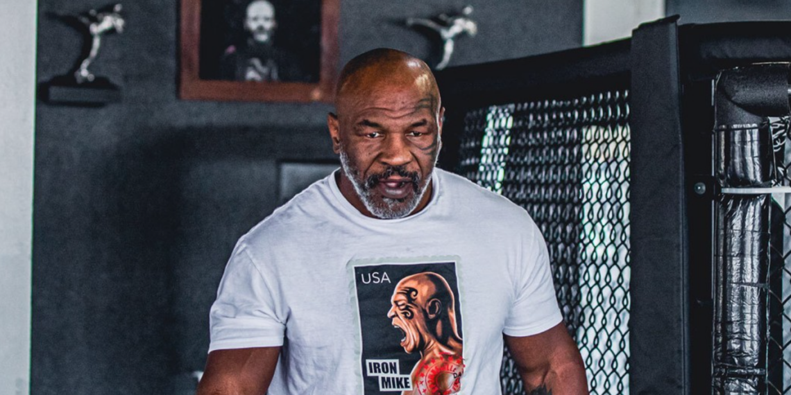 Mike Tyson, Cannabis, Punching, Fans, Face, Autograph