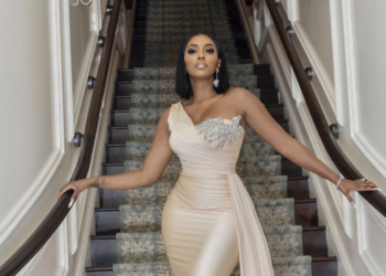 Porsha Williams, Real Housewives of Atlanta, Memoir, R.Kelly, R&B Singer.