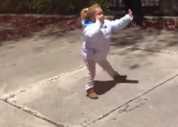 dancing, girl, Twitter, viral, video, clip