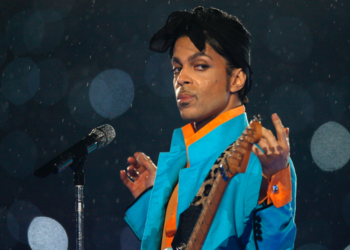 Prince, Singer, Estate, Settlement, Value, Heirs, Siblings, Comerica, IRS.