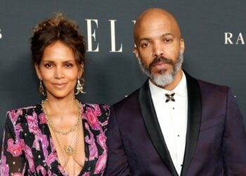 Halle Berry, Van Hunt, Couple, Wedding, Prank, Celebrities, Followers, Instagram, Photos.