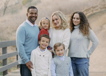 Alfonso Ribeiro family Instagram Christmas, interracial, Sienna, family