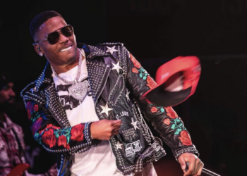 Nelly, 300,000, bowling alley, Brenda,cash, $100, reward