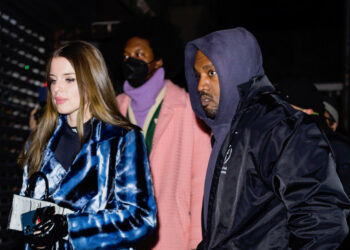 Julia Fox, Actress, Kanye West, Rapper, Date Night, Couple, Kim Kardashian, Estranged Wife, Divorce.