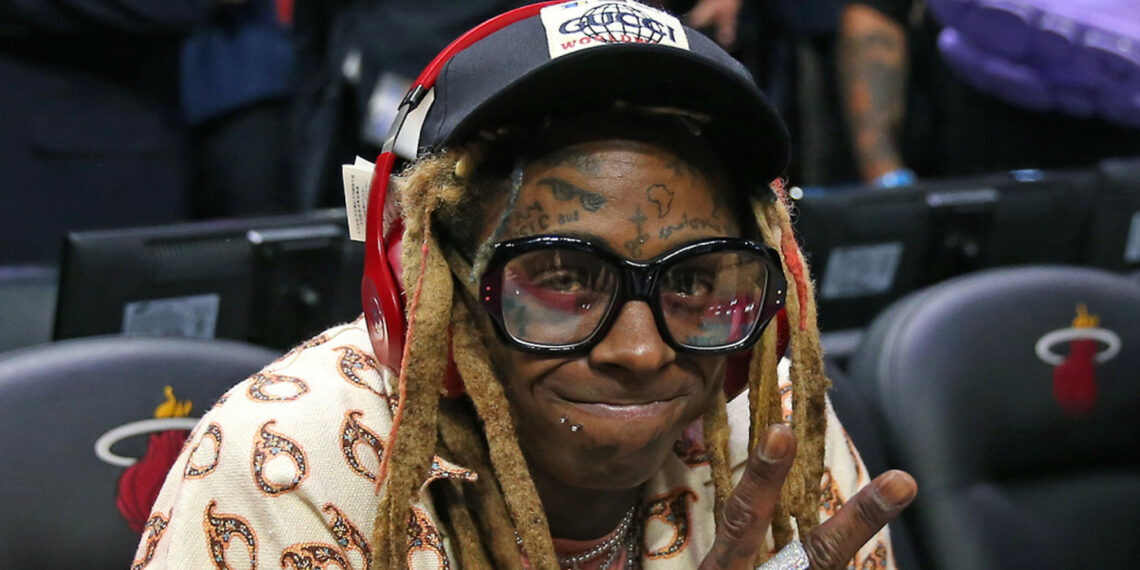 Lil Wayne, Rapper, Searching, Wife, Married, Twitter, Ex-Wife, Toya Johnson, Reginae Carter, Model, Denise Bidot.