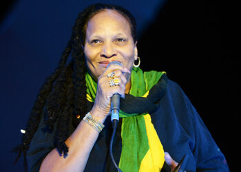 Sister Nancy, Dancehall Artist, Reggae, Music, Bam Bam, iTunes, Charts, Amazon, Netflix, Series, Ozark.