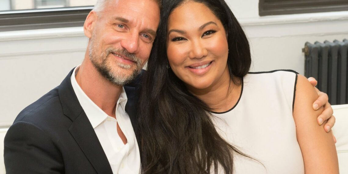 Kimora Lee Simmons, Estranged, Husband, Tim Leissner, Goldman Sachs, Investment, Banker, Faked. Divorce, Documents, Judy Chan, Ex, Wife, Bribery, Trial.