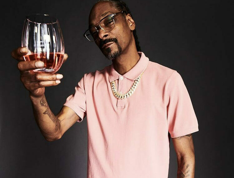 Multi-platinum rapper Snoop Dogg announces he now owns Death Row Records