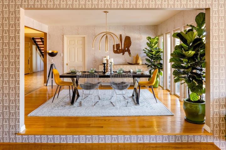 Dining Room, Issa Rae, Home