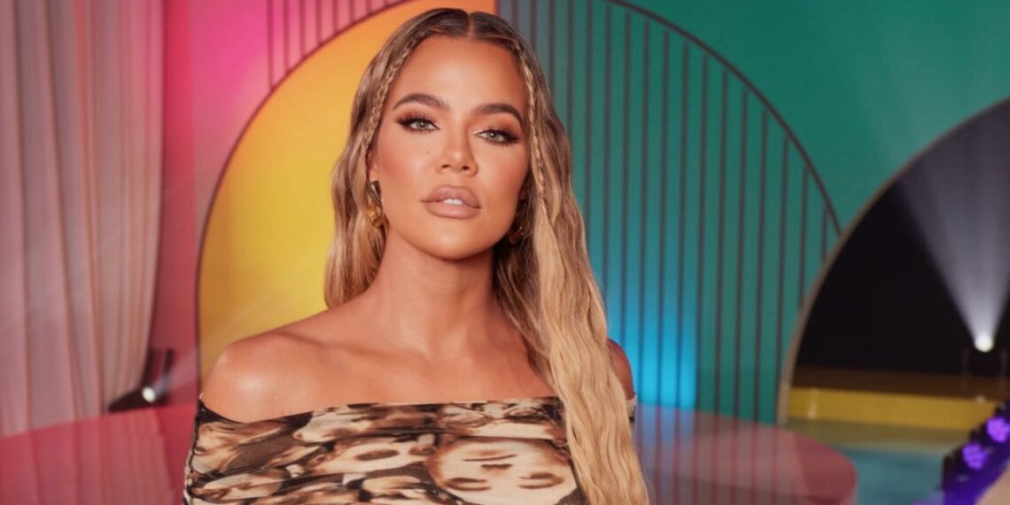 Khloe Kardashian, KUWTK, Viral, Clip, Kim Kardashian, Kanye West, Twitter, Comments.