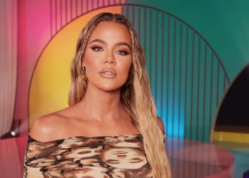 Khloe Kardashian, KUWTK, Viral, Clip, Kim Kardashian, Kanye West, Twitter, Comments.
