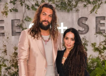 Jason Momoa, Lisa Bonet, Marriage, Separation, Divorce, Batman, Premiere, New York City, Children, Instagram, Post.