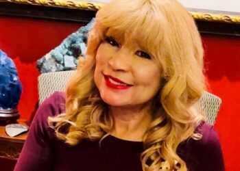 Evelyn Braxton statement social media Instagram mother Traci Braxton cancer