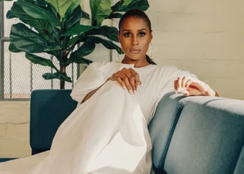 Issa Rae, Pregnancy,Rumors, Video, Social Media, Tweet, Twitter, Reactions.