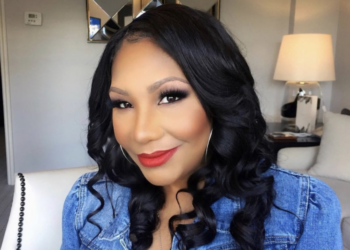 fans,Traci, Braxton, cancer, family, singer, sister, Toni,