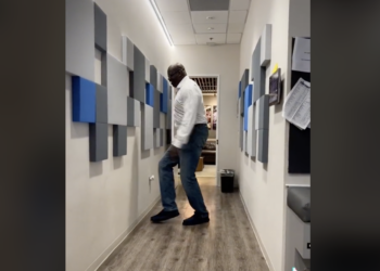 Shaquille O'Neal, Former, NBA, Star, Viral, Tik Tok, Dance Challenge, Jersey Anniversary, Aye Bay Bay, Tik Tok, Anniversary, Tony! Toni! Toné!, @jubi2fye, @rony_boyy.