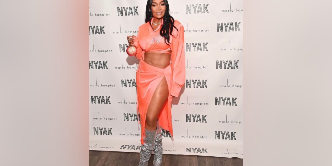 RHOA, Marlo Hampton, Peach, Housewife, Castmates, Kandi Burruss, Kenya Moore, Drew Sidora, Former, Friend, Porsha Williams, Engagement, Simon Guobadia, Instagram Live.