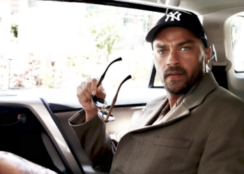 Jesse Williams,package,Take Me Out,Broadway,nude, patron,footage,naked,Andy Cohen