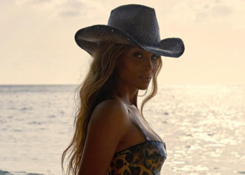 Sports Illustrated Swimsuit cover, magazine, singer, Ciara, Russell Wilson, swimsuit, leopard print, photoshoot, Barbados