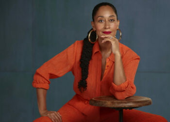 Tracee Ellis Ross, Actress, Interview, Peter Hammond, Video Series, The Actor's Side, Girlfriends, Sitcom, Ending, Black-ish, ABC, Network, Business Endeavors, Hair Care Products, Pattern.