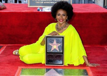 legendary actress Jenifer Lewis Hollywood Walk Of Fame star