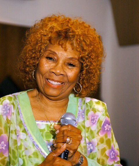 Motown first female solo artist Mable John