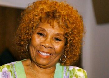 Motown first female solo artist Mable John