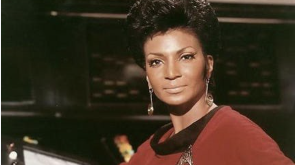 Uhura, Nichelle Nichols, dead, Star Trek, actress, trailblazer