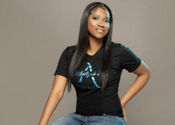 21-year-old Black woman Aaliyah Alicia Thompson history first autistic woman beauty bar U.S.
