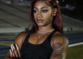 track star Sha'Carri Richardson competition 100m race