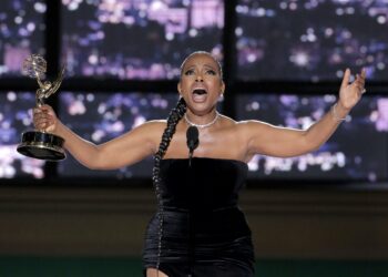 Sheryl Lee Ralph, Emmy, award, actress, Abbott Elementary, speech, comedy series, Endangered Species, song