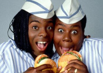 Veteran comedian actors Kenan Thompson Kel Mitchell cult 90s film Good Burger 2 works