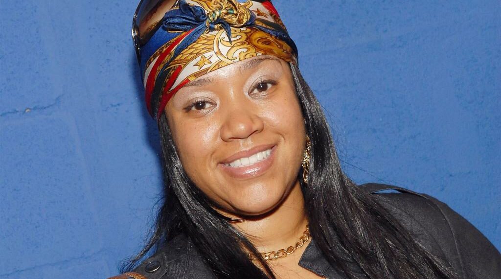 hip hop, industry, Erick Sermon, Puerto Rican, album, Gloria Rodriguez, Hurricane G, rapper