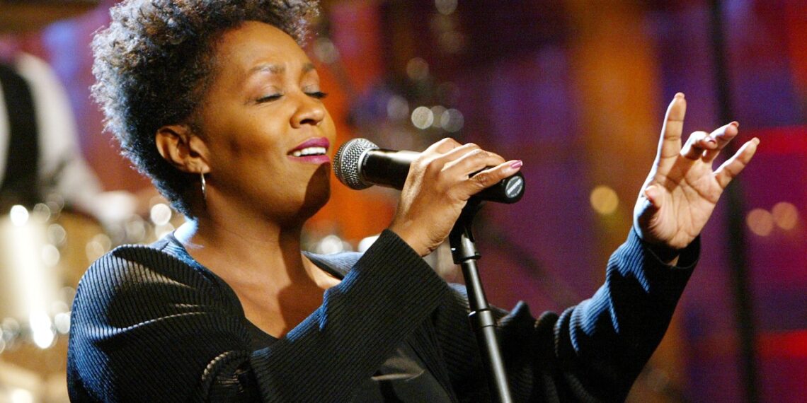 R&B Singer Anita Baker Reveals "The Songstress" Tour Dates Sis2Sis