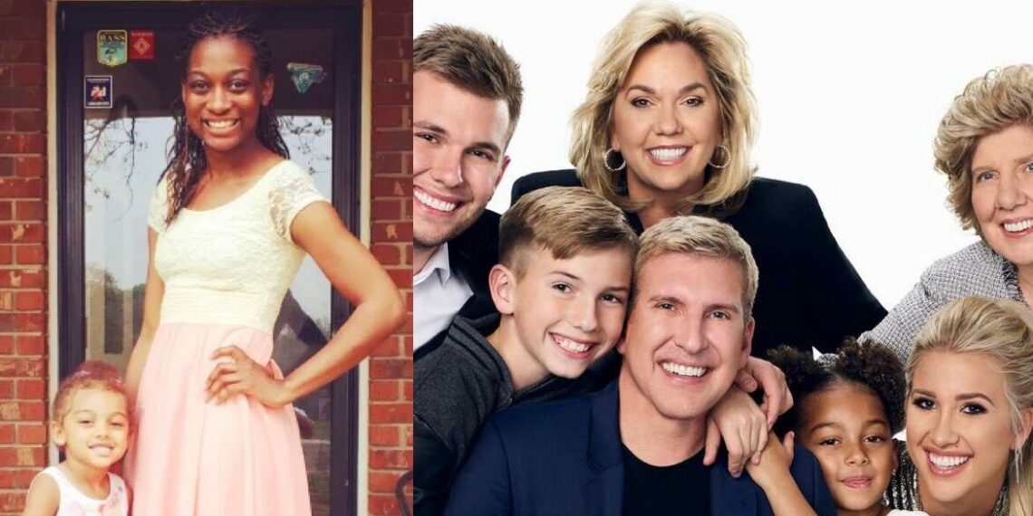 mother reality TV stars Julie Todd Chrisley granddaughter Chloe custody couple prison